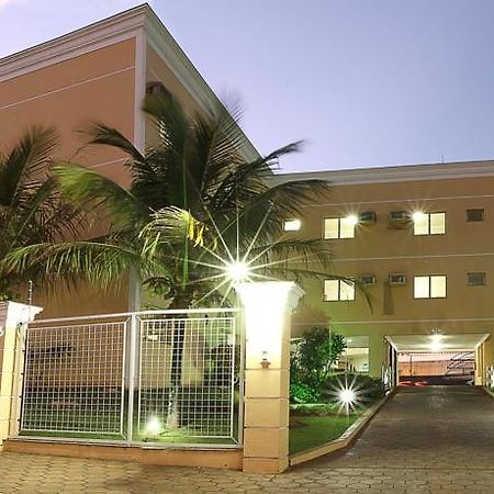 Hotel Jaguar Uberaba Eksteriør billede