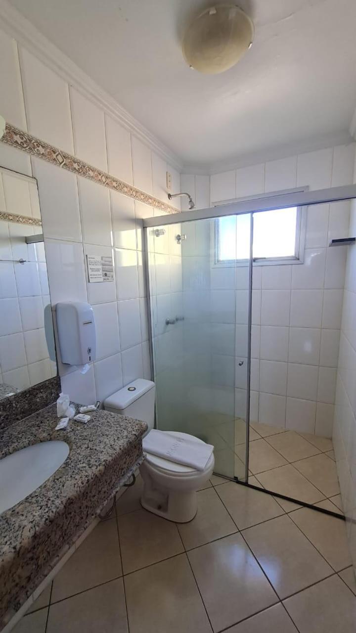 Hotel Jaguar Uberaba Eksteriør billede
