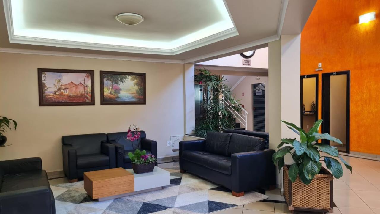 Hotel Jaguar Uberaba Eksteriør billede
