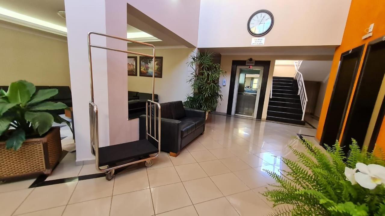 Hotel Jaguar Uberaba Eksteriør billede