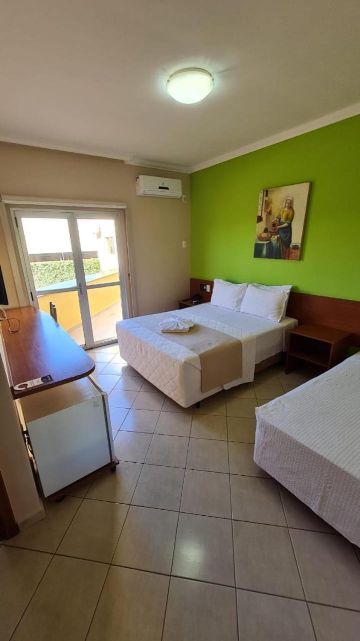 Hotel Jaguar Uberaba Eksteriør billede